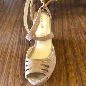 Faux suede platforms in tan